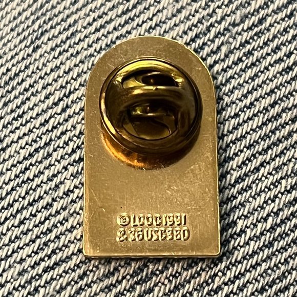 1994 Lillehammer Pin ~ Sponsor ~ Nations Bank ~ Mascots Kristin and Hakon - Picture 2 of 2